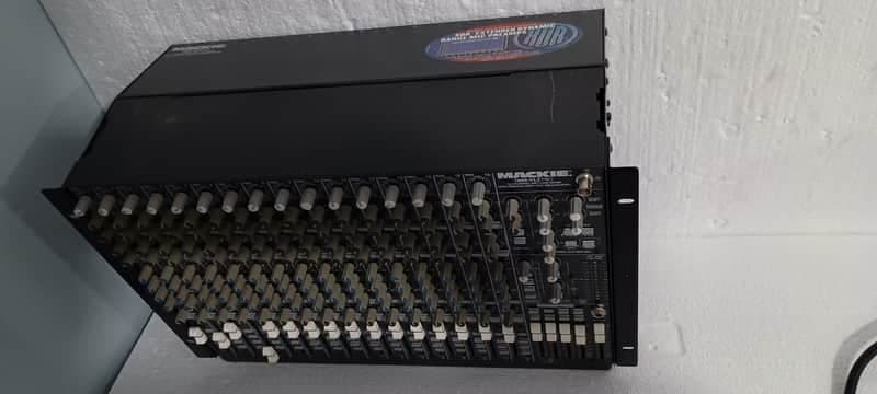 Mackie. 1604. Blz pro. 16 channel 1604