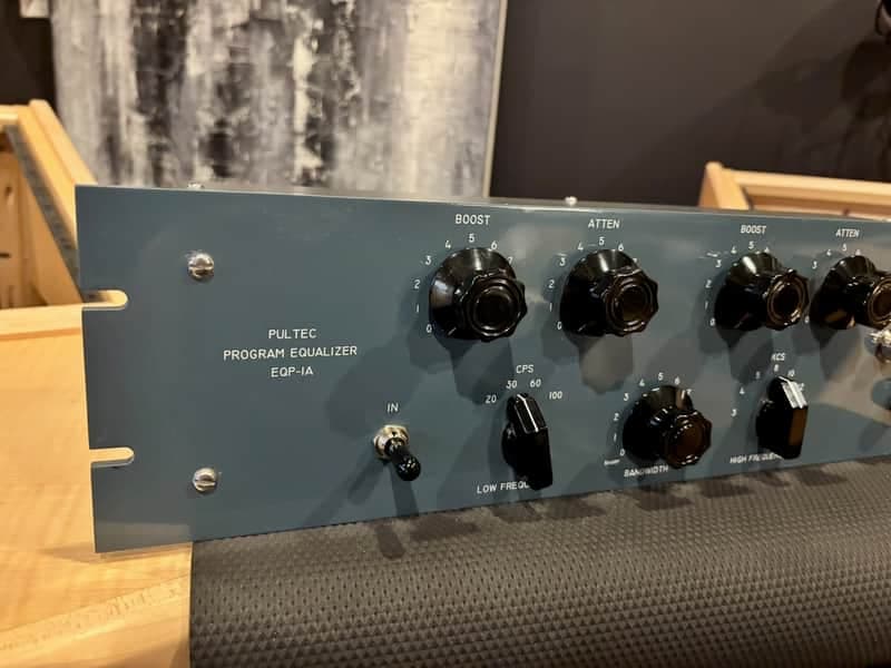 Pulse Techniques Pultec EQP-1A, unit A