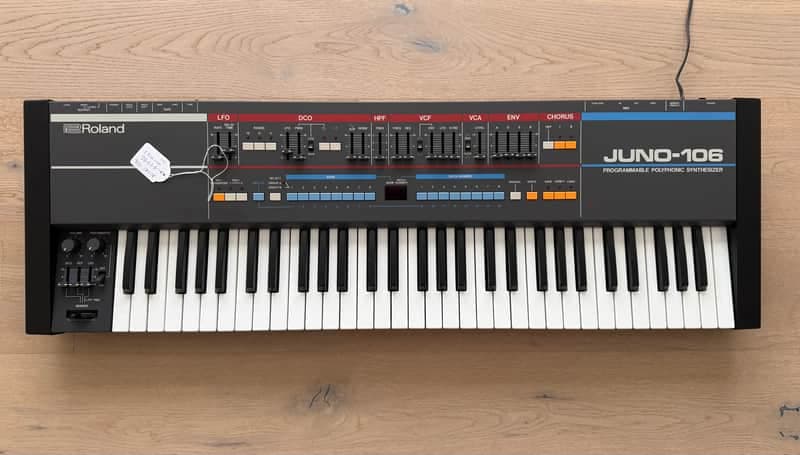 Roland Juno-106 61-Key Programmable Polyphonic Synthesizer 1984 - 1985 (Serviced / Warranty)