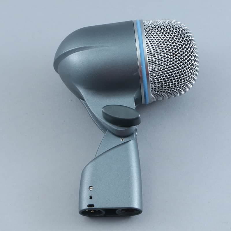 Shure Beta52A SuperCardioid Dynamic Microphone MC-7662
