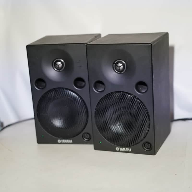 Yamaha MSP5A Powered Studio Monitor Pair