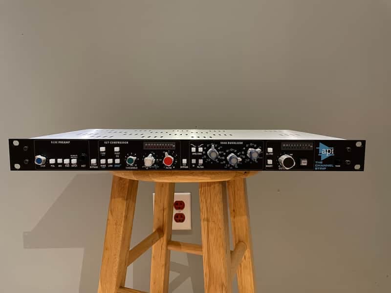 API TCS-II Channel Strip 2024-2025 - Black