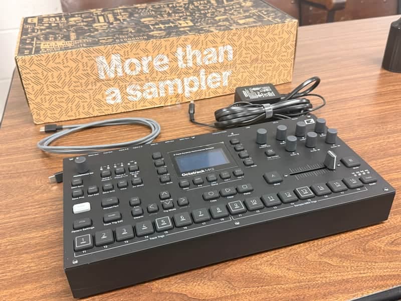 Elektron Octatrack MkII Dynamic 8-Track Performance Sampler 2017 - 2021 - Black