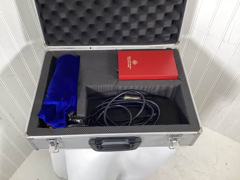 Golden Age Project R1 Tube Active Ribbon Microphone 2010s - Red