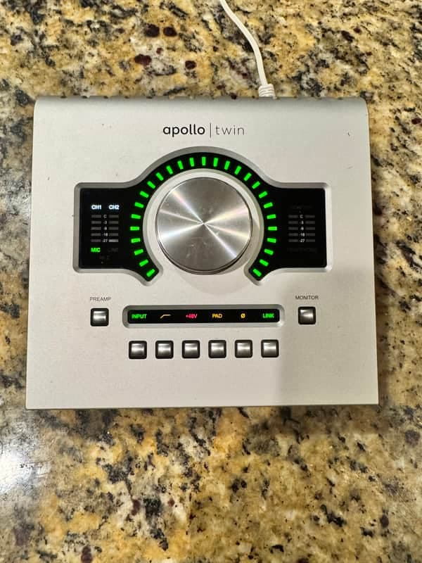 Universal Audio Apollo Twin SOLO Thunderbolt Audio Interface 2010s - Silver