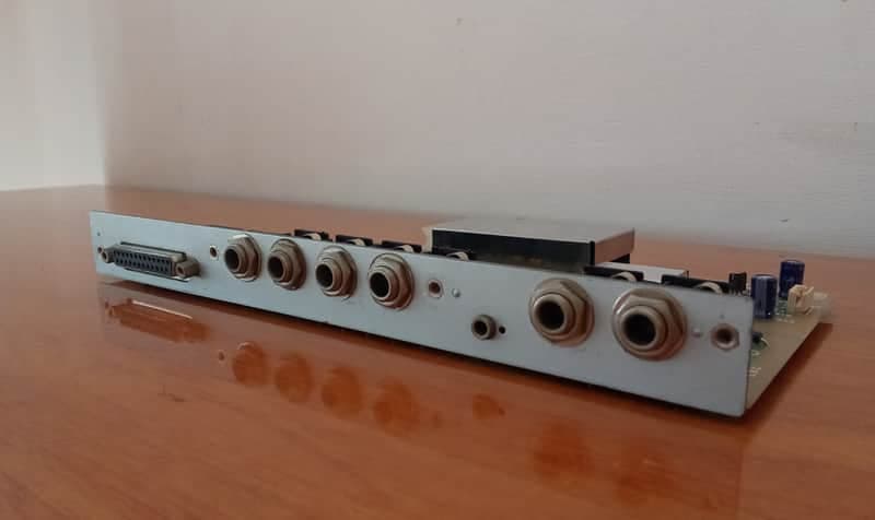 Kurzweil K2500 - Backlight power board (not ship outside Europe)