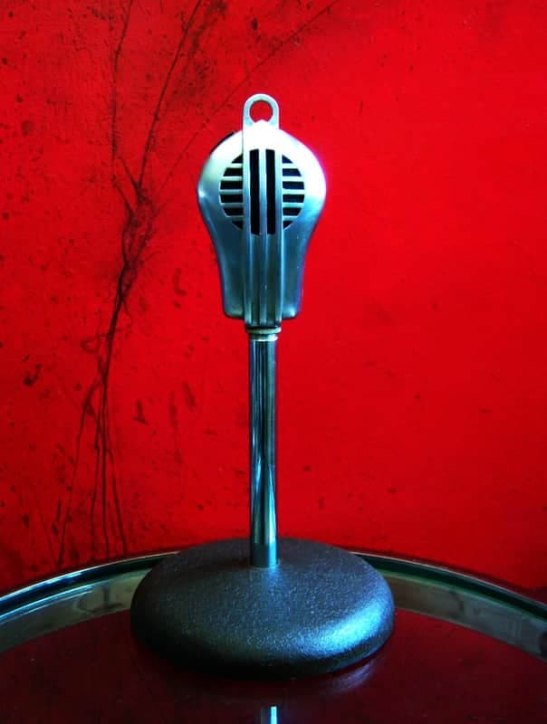 Vintage 1950's Turner 9D / P9D dynamic microphone Satin Chrome w period Atlas stand display