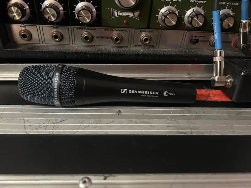 Sennheiser e965 Multipattern Handheld Condenser Microphone 2008 - Present - Black