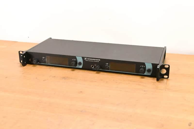 Sennheiser SR 2050XP IEM Stereo Wireless Transmitter - Aw: 516-558 MHz CG01YTV