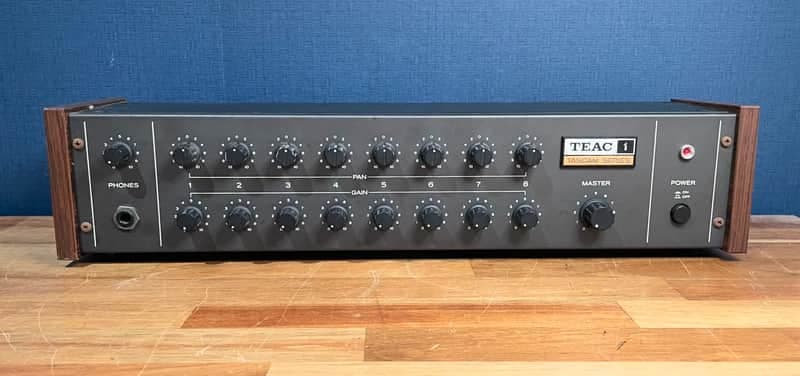 TASCAM / Teac Model 1 M1 Summing Mixer
