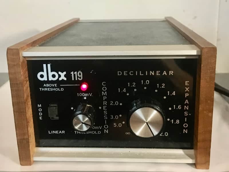 DBX 119 Decilinear