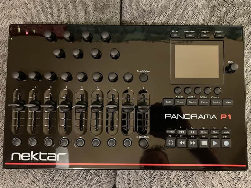 Nektar Panorama P1 USB MIDI Control Surface 2018 - 2021 - Black