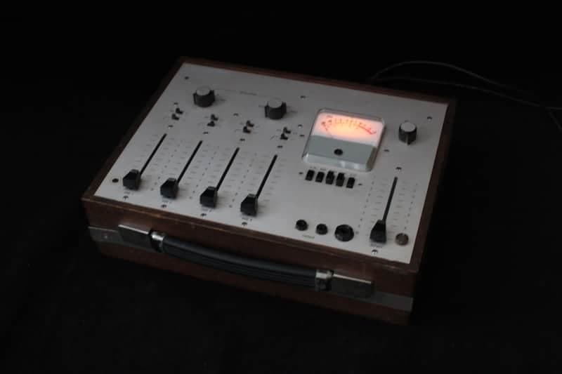 Schlumberger VLR 401 mono mixer+ external PSU