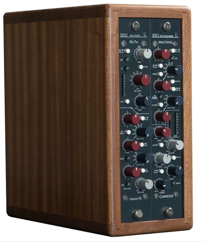Rupert Neve Designs Pair 5052's (Wood)Boxed With Power Supply 2010's - Blue