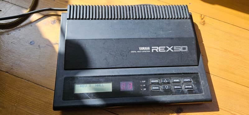 Yamaha Rex50 Multi-effects