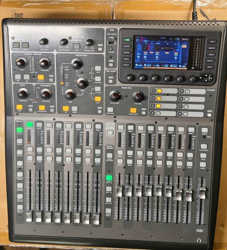 Behringer X32 Producer – Professional 40-Channel Digital Mixing Console | MIDAS Preamps | Excellent Condition