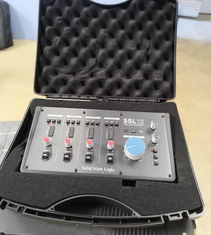 Solid State Logic SSL 12 12-Channel USB Audio Interface 2023 - Black