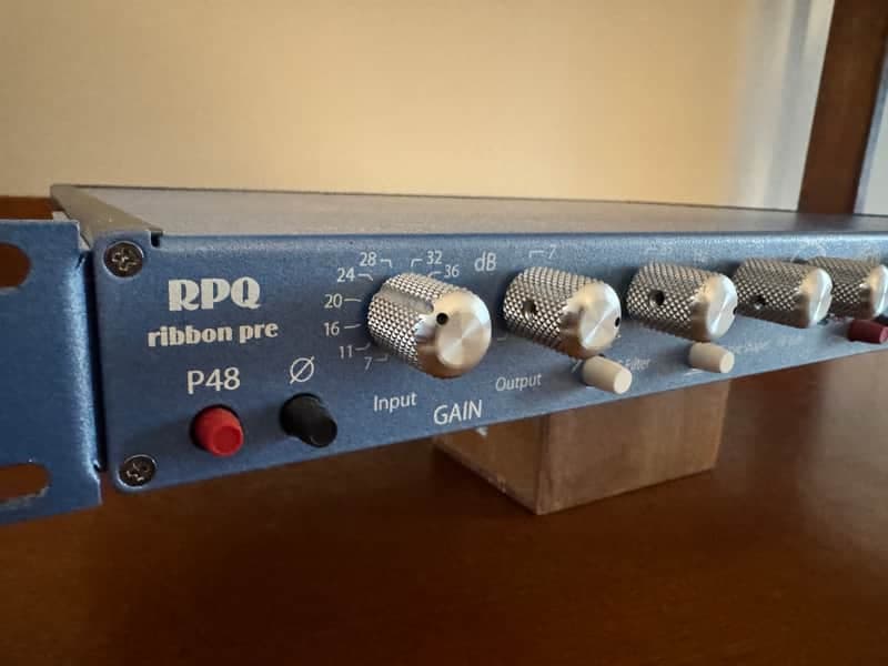 AEA RPQ Dual Ribbon Microphone Preamp w/ CurveShaper EQ – Excellent Condition