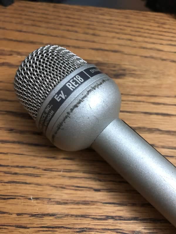 Electro Voice RE18