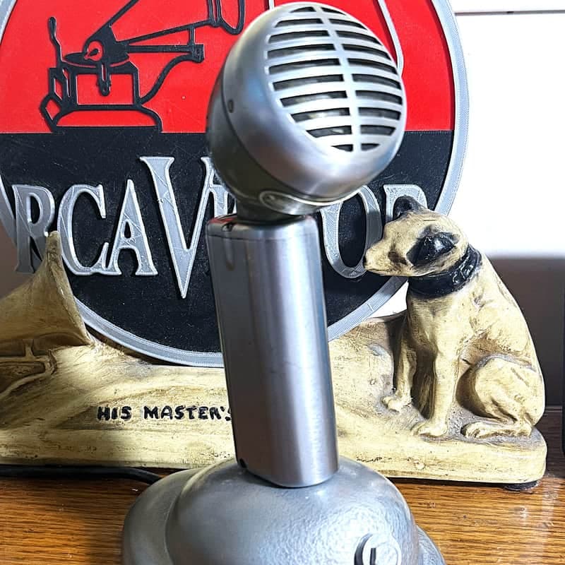 Vintage 1950's Shure CR20SLJ Microphone w/PTT grip & EV S36 stand, works strong