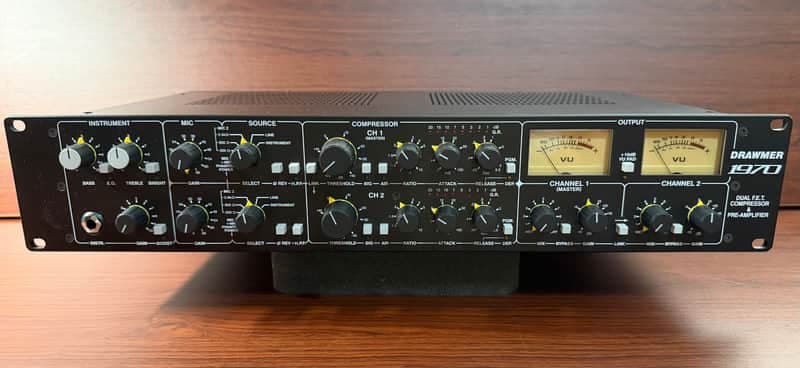 Drawmer 1970 Dual FET Compressor & Preamplifier 2020 - Present - Black