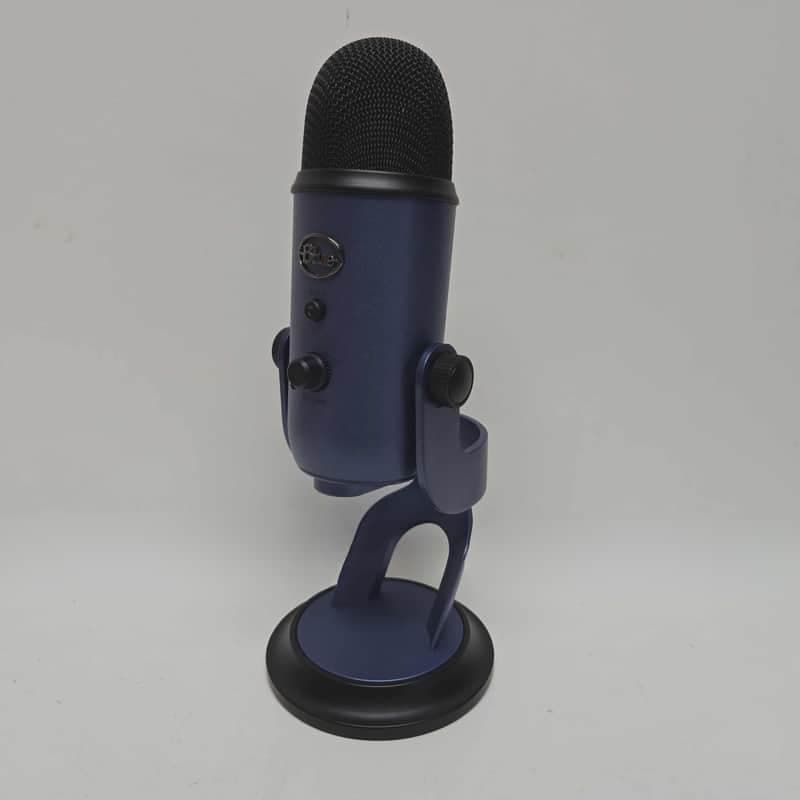 Blue Yeti Multipattern USB Microphone 2010s - Midnight Blue