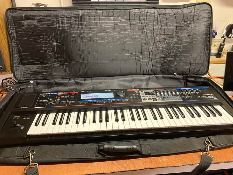 Roland Juno Gi