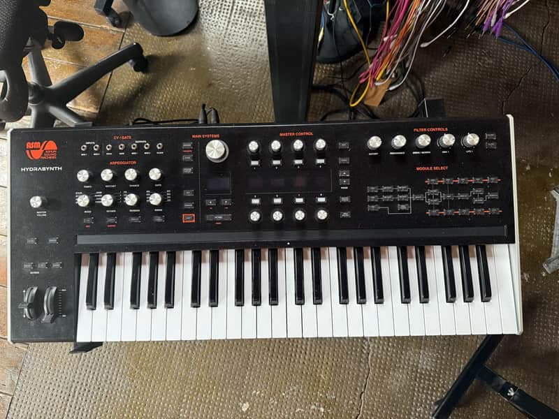 ASM Hydrasynth 49-Key Polyphonic Synthesizer 2020 - Black