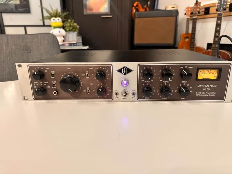 Universal Audio 6176 Channel Strip 2003 - Present - Silver