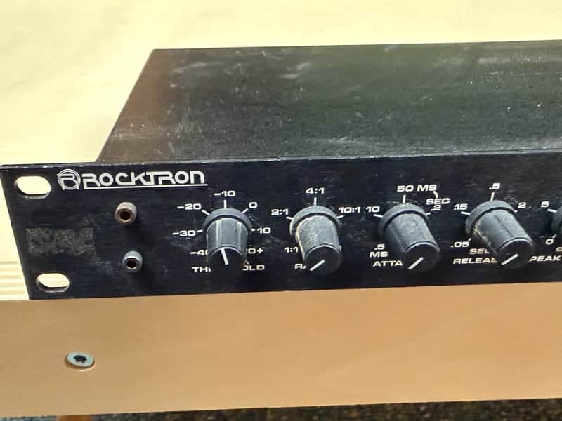 Rocktron 300A Compressor / Limiter / Hush