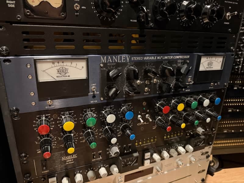 Manley Labs Variable MU Stereo Tube Compressor Limiter with High-Pass Filter 2010s - Purple