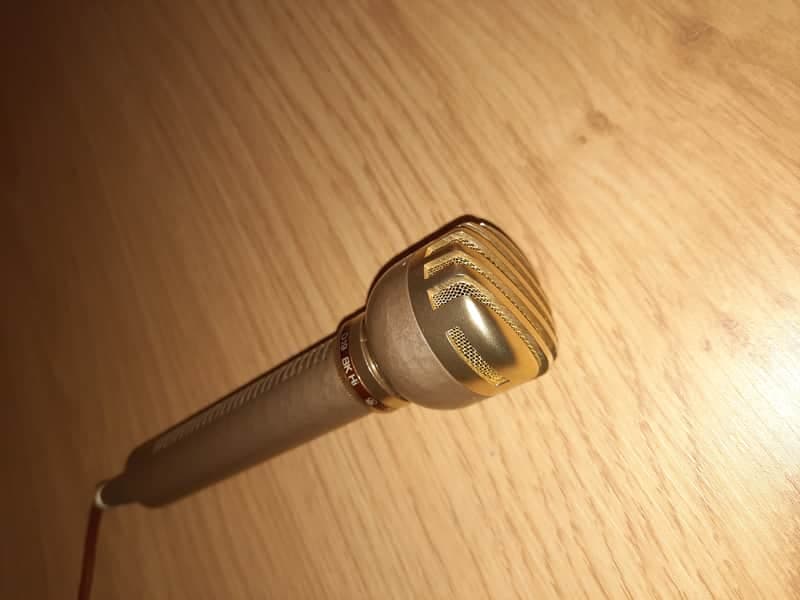 Ultra Rare Vintage AKG D19 BK Hi – 4-Digit Low Serial #6367 Original AKG Red Box