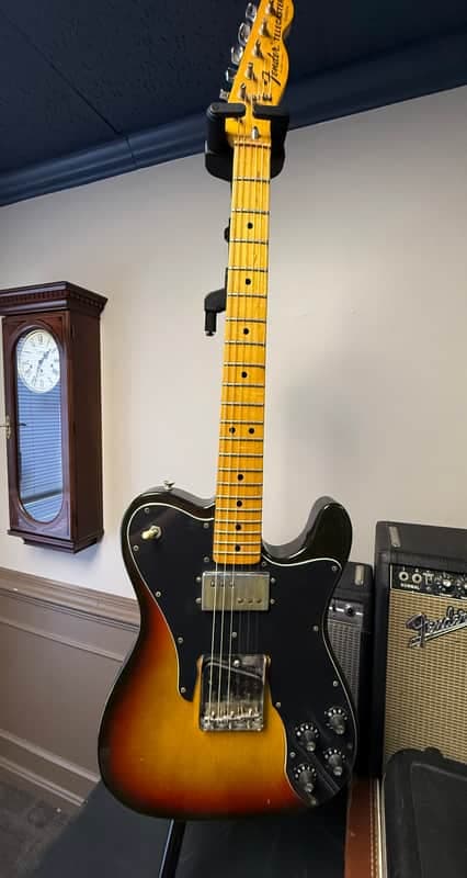 Fender Telecaster Custom with Maple fretboard 1973 Sunburst