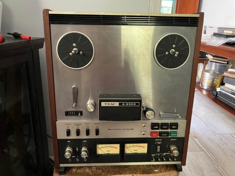 READ ENTIRE DESCRIPTION!!! TEAC A-6300 1/4" 10.5 inch 4-Track Auto Reverse Reel to Reel Tape Deck Recorder 1970s - Silver