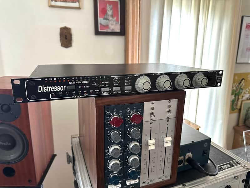Empirical Labs Distressor EL8