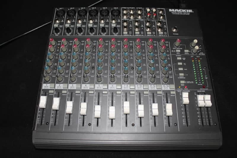 Mackie 1202-VLZ Pro 12-Channel Mic / Line Mixer 2000 - 2007 - Dark Gray