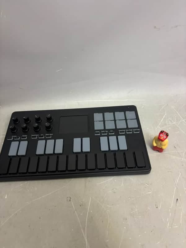 Korg nanoKEY Studio Bluetooth and USB MIDI Keyboard Controller Black from Japan
