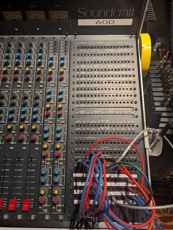 Soundcraft S600 Mid-80s
