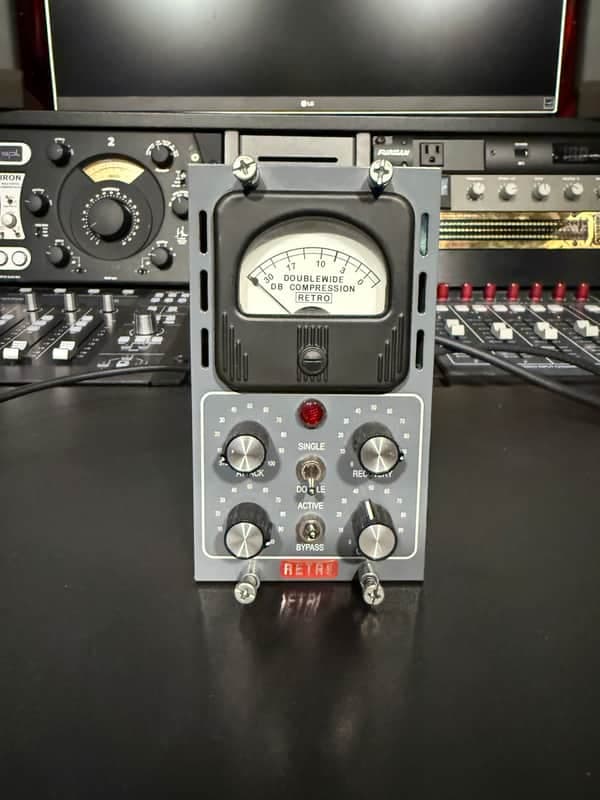 Retro Instruments Doublewide 500 Series Tube Compressor Module 2011 - 2018 - Gray