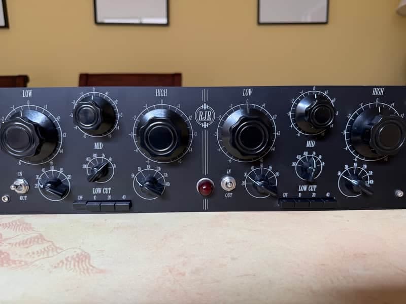 RJR BAX Mastering EQ 2010s - Black
