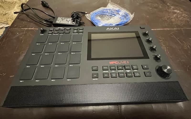 Akai MPC Live II Standalone Sampler / Sequencer 2020 - Present - Black