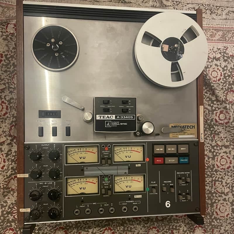 (Vintage) TEAC A-3340S 1/4" 4-Track Reel to Reel Tape Recorder 1970s - Silver