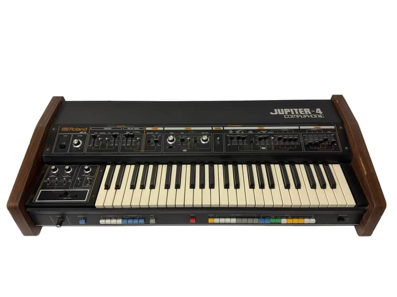 Rare, Roland Jupiter 4 early version (BA662 filters) serviced !
