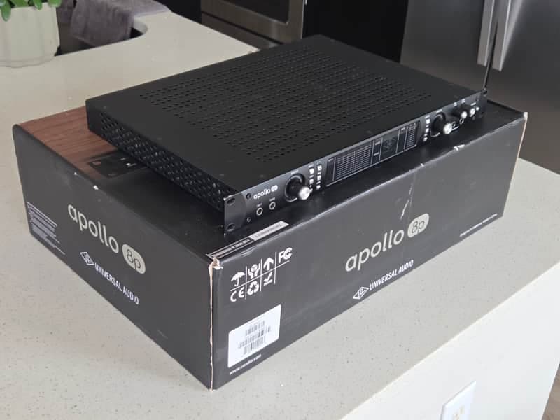 Universal Audio Apollo 8p QUAD Thunderbolt 3 Audio Interface 2010s - Black