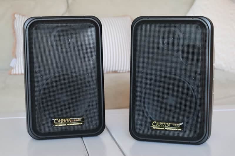 Carvin PM5 Professional Program Monitor, Indoor/Outdoor Speakers w/ Bracket Kit