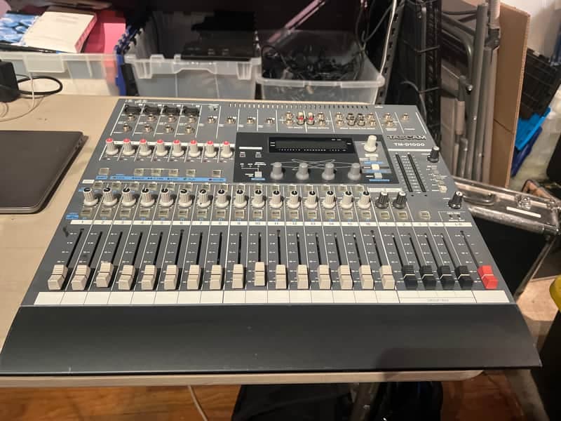 TASCAM TM-D1000 Digital Mixer