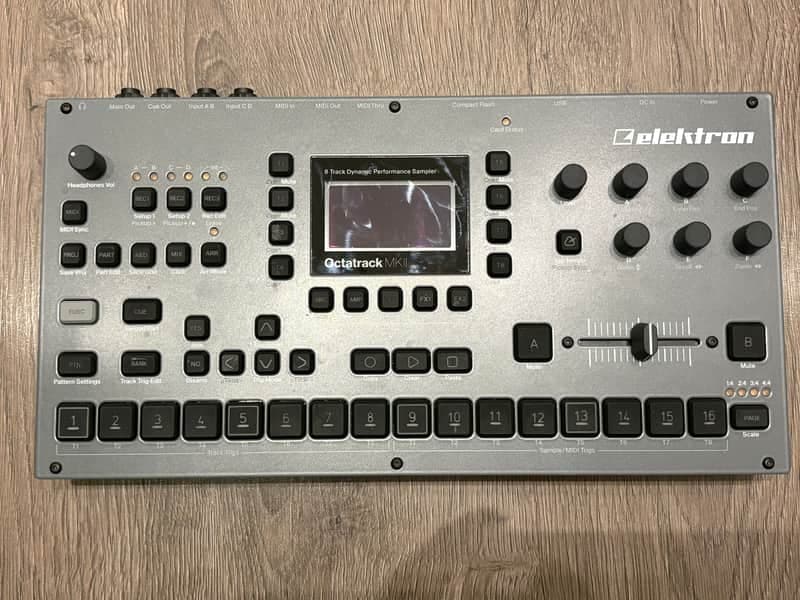 Elektron Octatrack MkII Dynamic 8-Track Performance Sampler 2017 - 2021 - Gray
