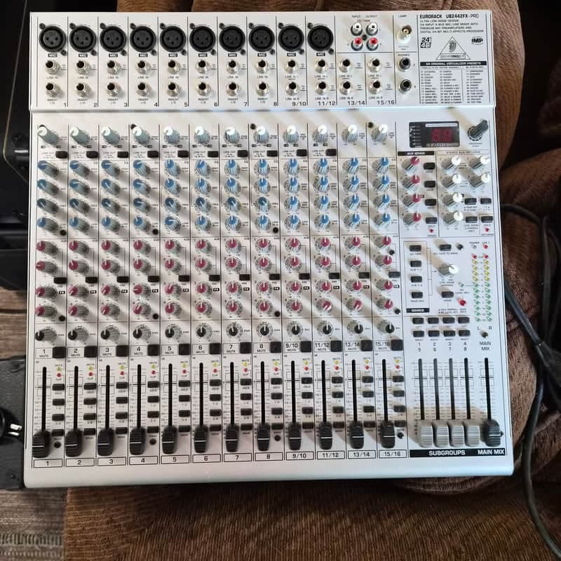 Behringer Eurorack UB2442FX-Pro 24-Input 4-Bus Mic / Line Mixer 2000s - Silver