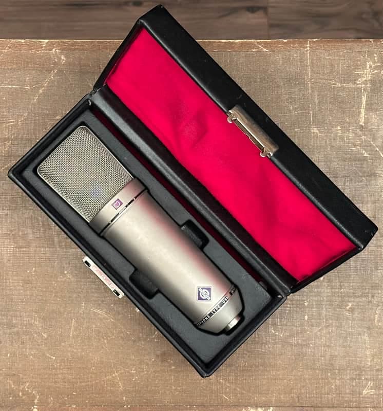 Vintage Neumann U 87 Condenser Microphone. All Original 1972. Z48 Mount. U87. SN 19658