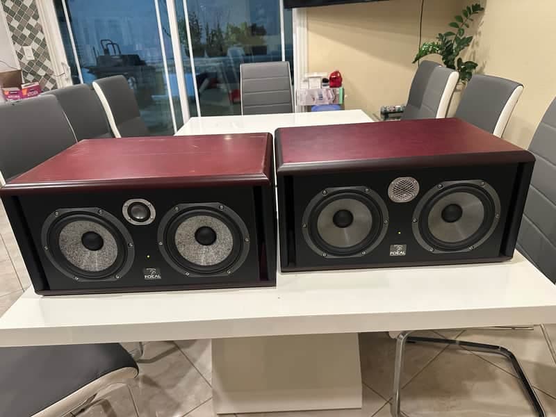 Focal Twin 6BE monitor speakers